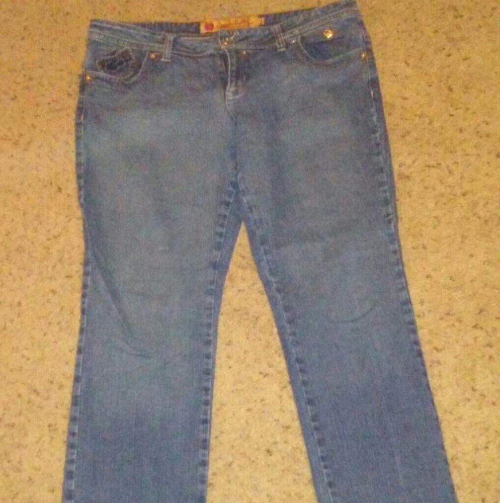 Apple Bottom Jeans